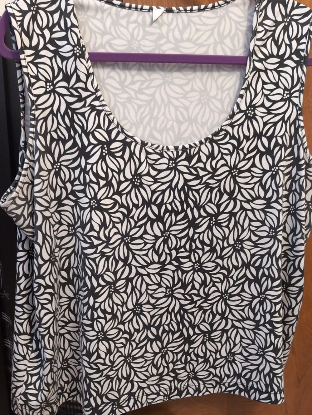 Women's Black & White Floral Tank Top